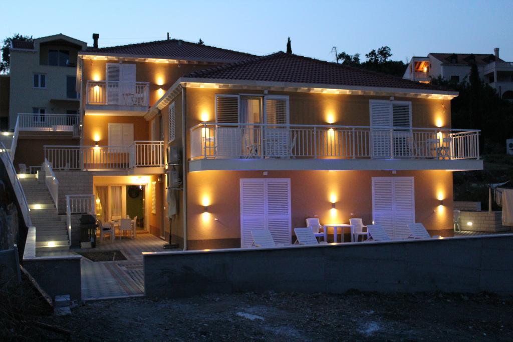 Apartments Villa Eva Slano Exteriér fotografie